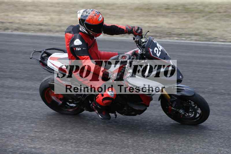 /21 17.06.2026  Ducati Schweiz Track Warmup ADR/Gruppe gruen/24